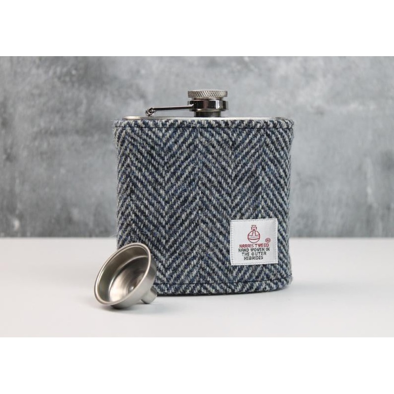 Mussel Boxed Hip Flask