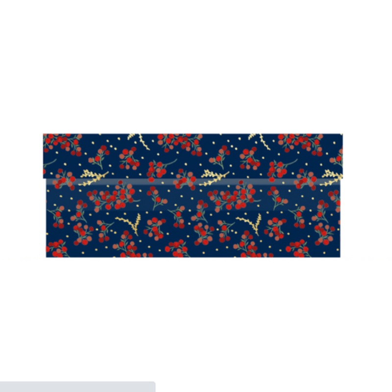 Winter Garnet Medium Gift Box