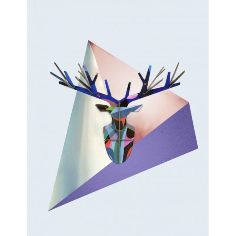 Totem Wall Decoration Enchanted Deer - Berries